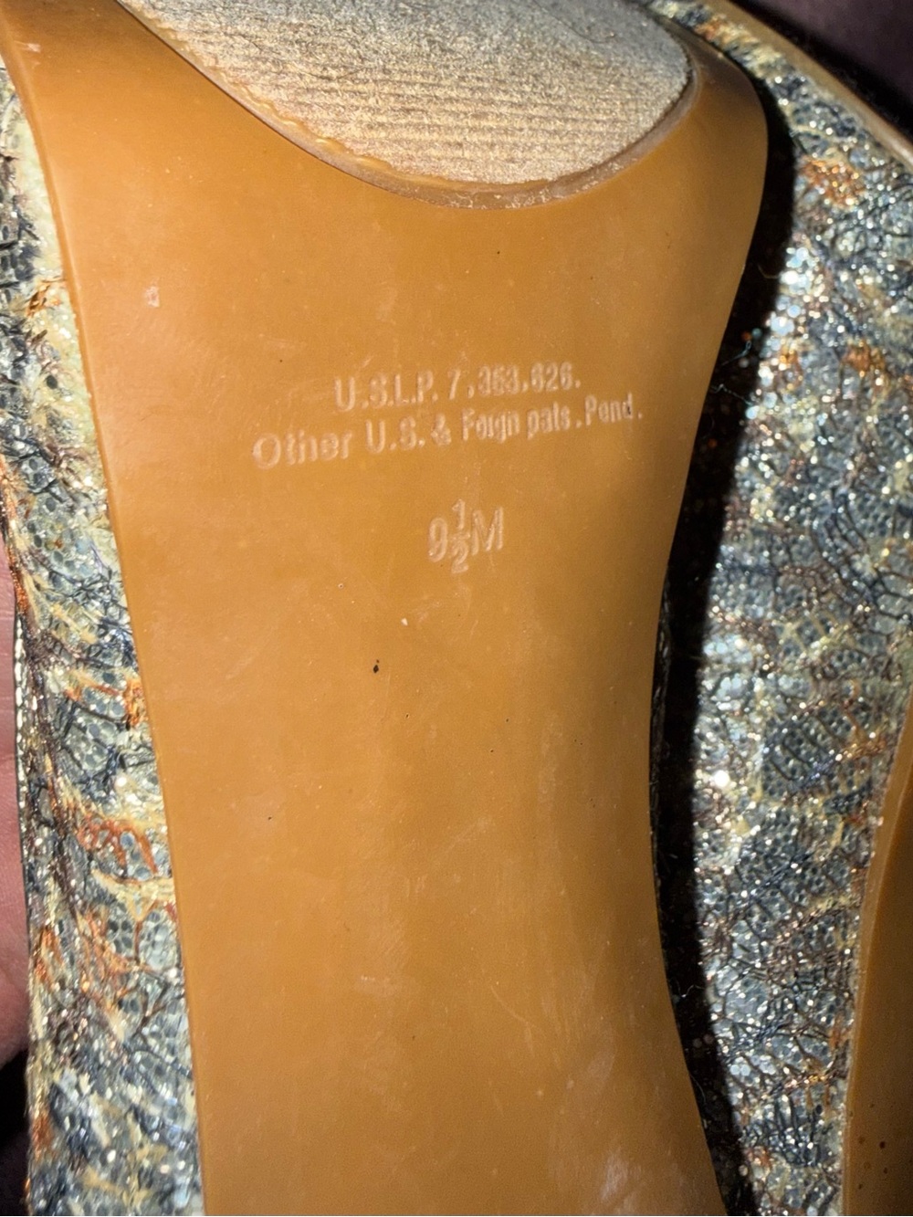 Ladies Nine West Multicolor Glitter High Heel Pumps - Size 9.5. - Picture 8 of 8